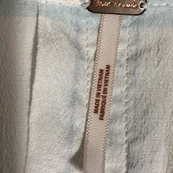 Free People Women’s Small Floral Geometric Viscose Button Up Long Sleeve Shirt - Picture 2 of 8